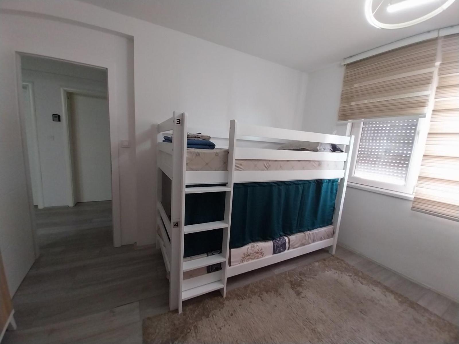 Dm Hostel And Apartments Скопье Номер фото