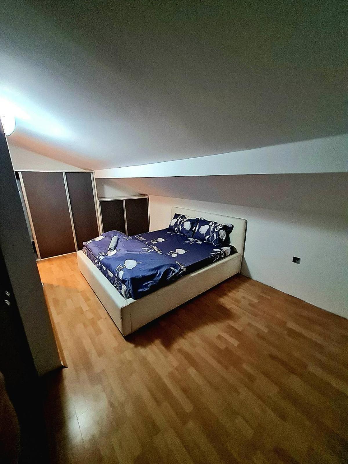 Dm Hostel And Apartments Скопье Экстерьер фото