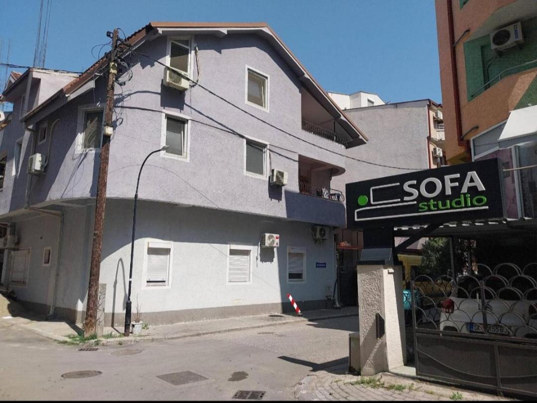 Dm Hostel And Apartments Скопье Экстерьер фото