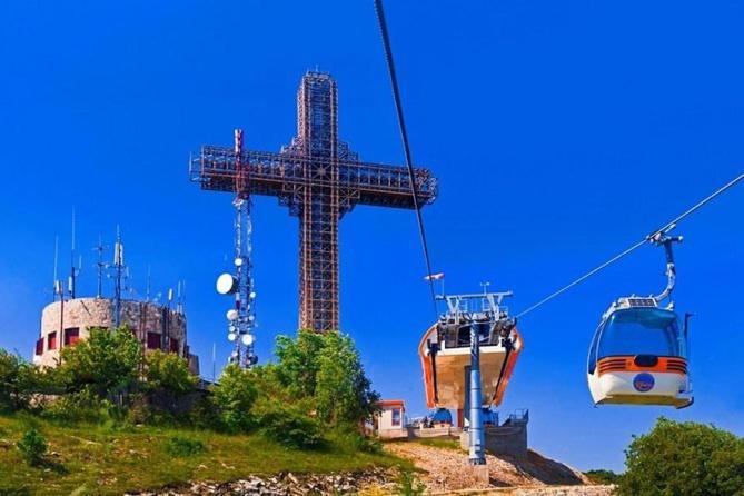 Dm Hostel And Apartments Скопье Экстерьер фото